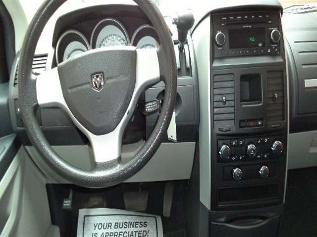 2010 Dodge Grand Caravan SE 4dr Mini-Van